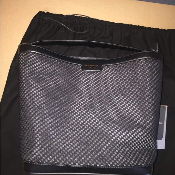 Authentic Giorgio Armani Medium embroidered mesh bucket bag with shoulder strap - Picture 10 of 11